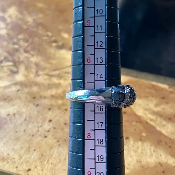 Natural Alexandrite Ring in Sterling Silver Size 7 - Picture 10 of 11